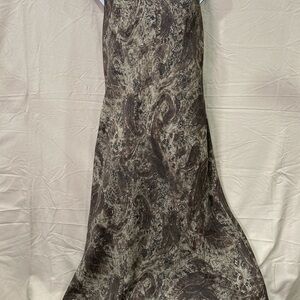 Studio I Brown and Cream Paisley Maxi Dress sleeveless with lining, pre owned